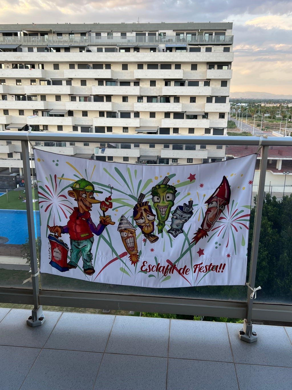 BALCONERA ESCLAFIT DE FESTA