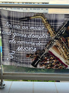 BALCONERA ACI VIU UN MÚSIC